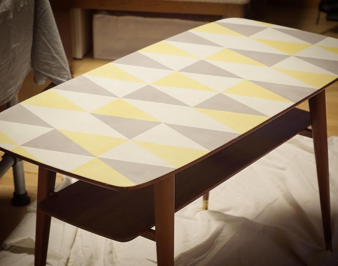 Coffee table fix-up